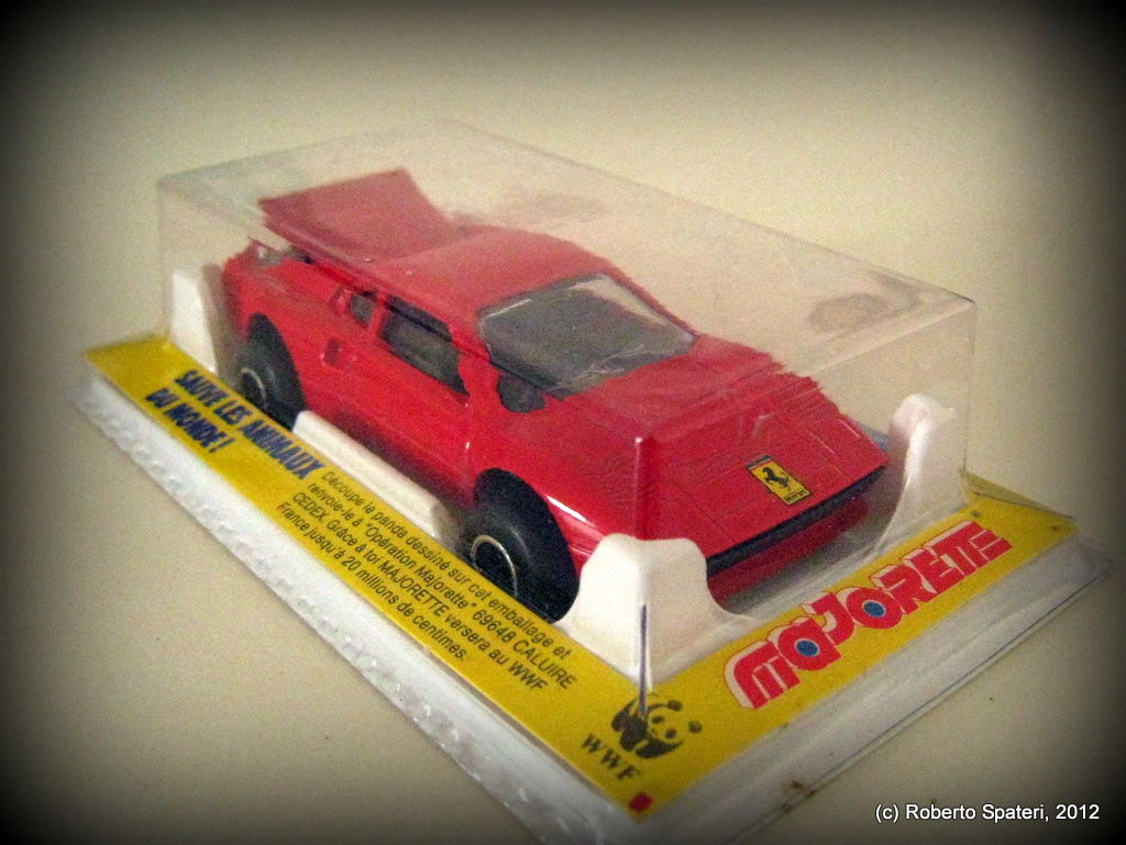 Majorette Ferrari GTO (n.211)